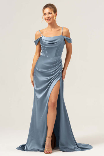 Støvet Blå Havfrue Kold skulder Ruched Korset Lang brudepigekjole med slids